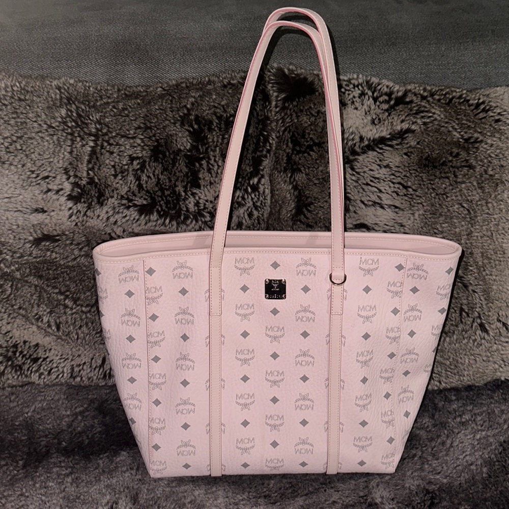 🎀MCM Toni visetos shopper/ TRADE or SELL